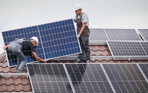 Το Υπουργικό Συμβούλιο ενέκρινε τροποποίηση του «Σχεδίου για Παραγωγή Ηλεκτρικής Ενέργειας από ΑΠΕ για Ίδια Κατανάλωση»
