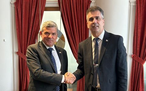 Οι Υπουργοί Ενέργειας Κύπρου και Ισραήλ συναντήθηκαν στο Τελ Αβίβ για να προωθήσουν την ενεργειακή συνεργασία των δύο χωρών